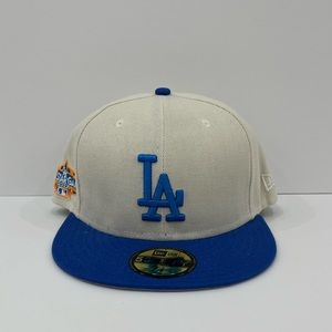 LA Dodgers New Era fitted hat cream and blue colourway